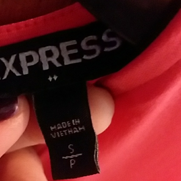 SUPER CUTE CORAL COLOR EXPRESS ROMPER SHORTS🌺 - Picture 8 of 8